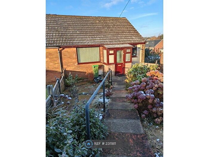 1 Bedroom Bungalow To Rent In Rush Mount, Shaw, Oldham, OL2