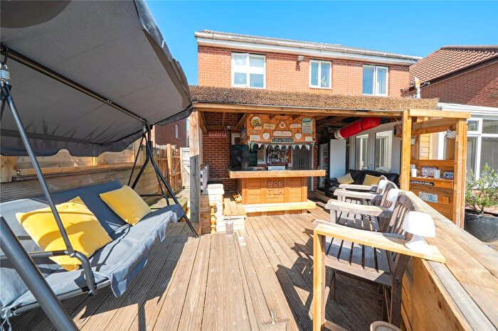 4 Bedroom Detached House For Sale In Woodlea Drive, Meanwood, Leeds, West Yorkshire, LS6