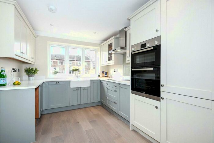 3 Bedroom Detached House To Rent In Elizabeth Close, Bracknell, Berkshire, RG12