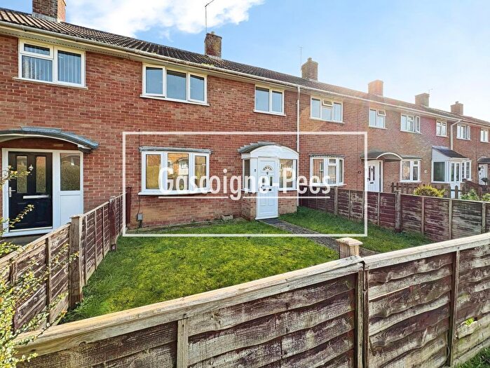 3 Bedroom Property To Rent In Stag Hill, Basingstoke, RG22