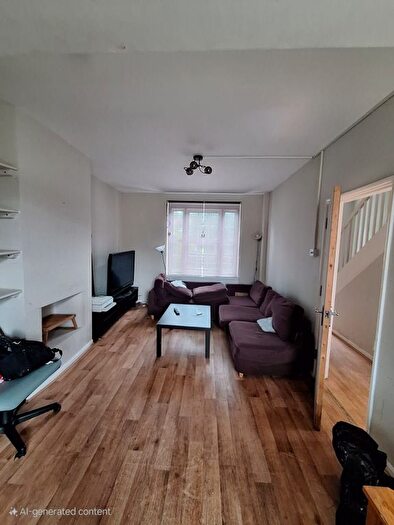 3 Bedroom Terraced House To Rent In Bentworth Road, London, W12