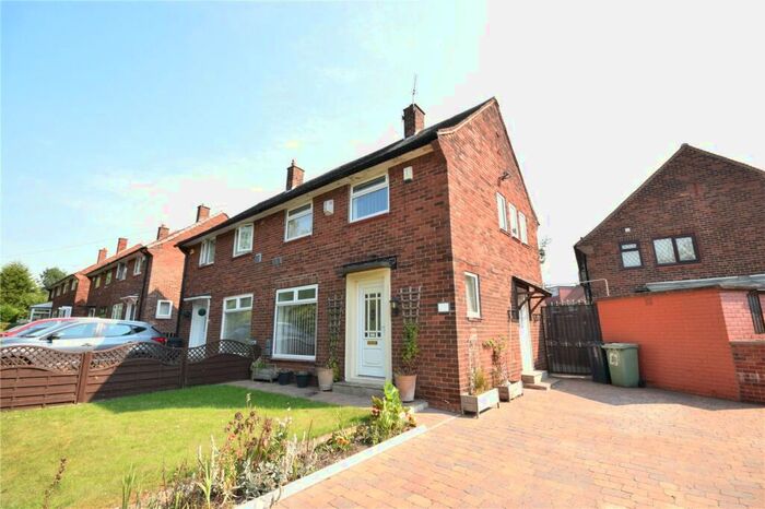 2 Bedroom Semi-Detached House To Rent In Mill Green View, Leeds, West Yorkshire, LS14