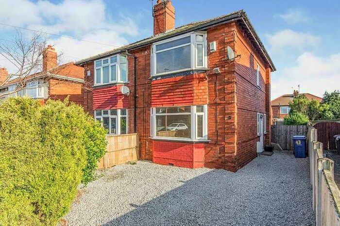 2 Bedroom Semi-Detached House To Rent In Masefield Road, Doncaster, DN2