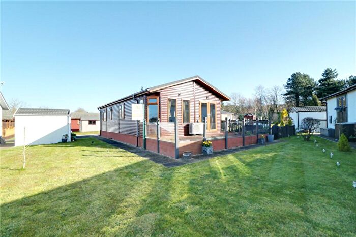 2 Bedroom Detached House For Sale In Fonaby, Market Rasen, Lincolnshire, LN7