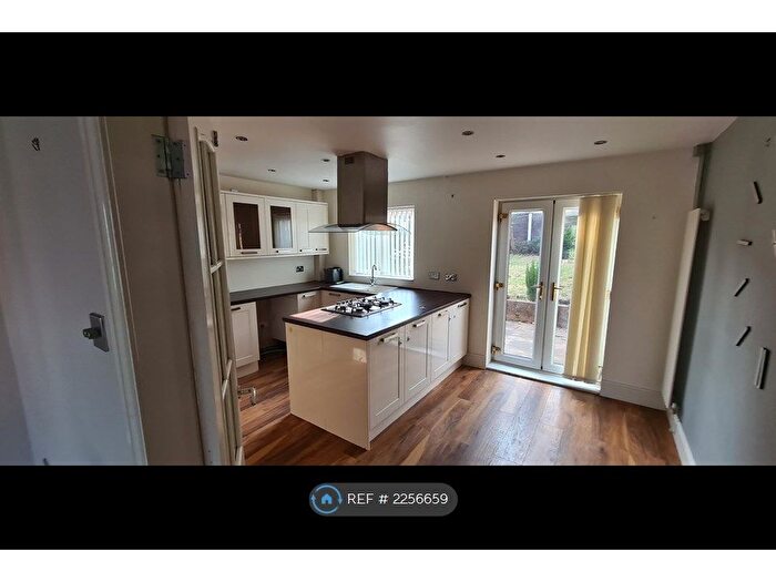 3 Bedroom Semi-Detached House To Rent In Anthorn Road, Wigan, WN3