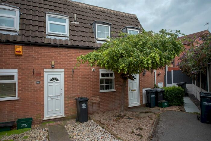 2 Bedroom End Of Terrace House To Rent In Syderstone Walk, Arnold, Nottingham, NG5