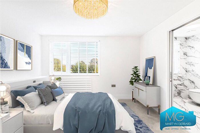 5 Bedroom Terraced House To Rent In Netherlands Road, New Barnet, Hertfordshire, EN5