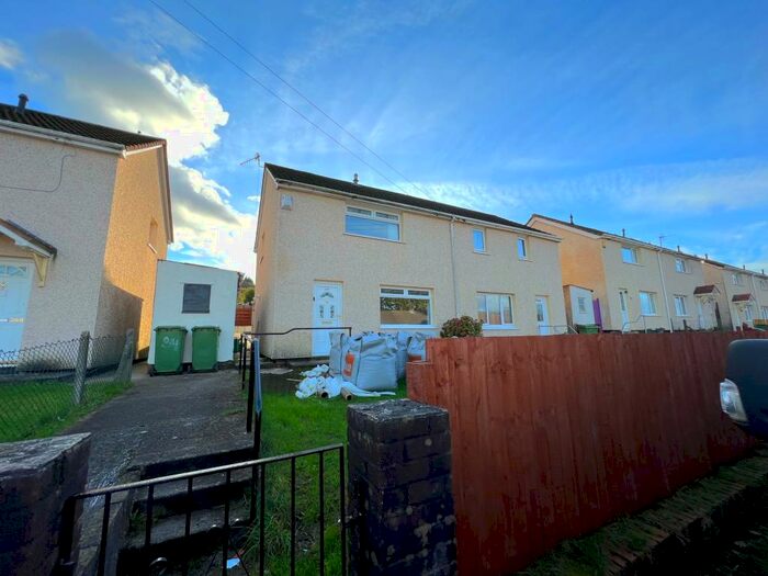 2 Bedroom House To Rent In Garth Avenue, Glyncoch, Pontypridd, CF37