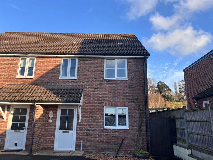 3 Bedroom Semi-detached House To Rent In Henley Gardens, Ilminster, TA19