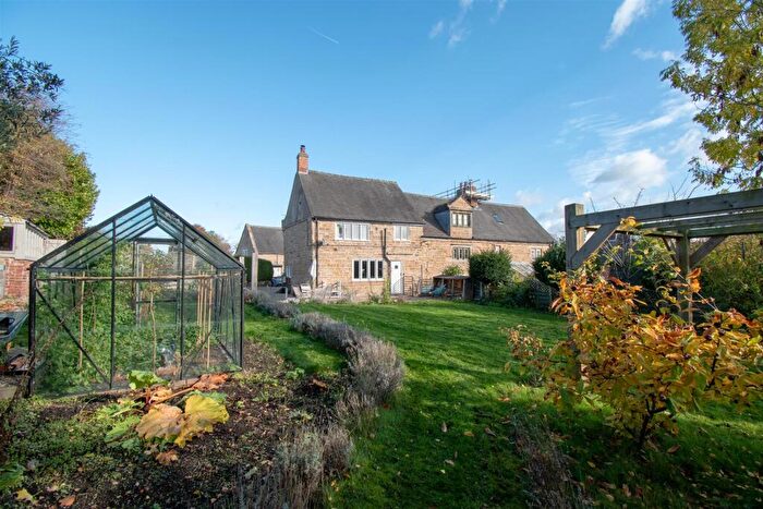 2 Bedroom End Of Terrace House For Sale In Derby Road, Swanwick, Alfreton, DE55