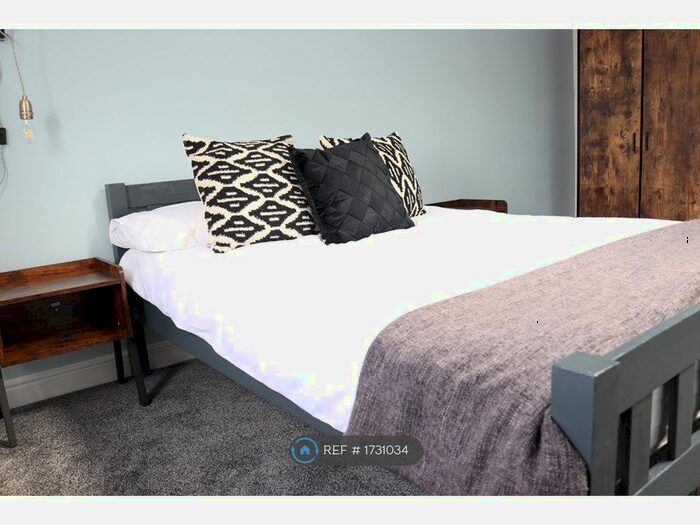 2 Bedroom Flat To Rent In Braunstone Gate, Leicester, LE3