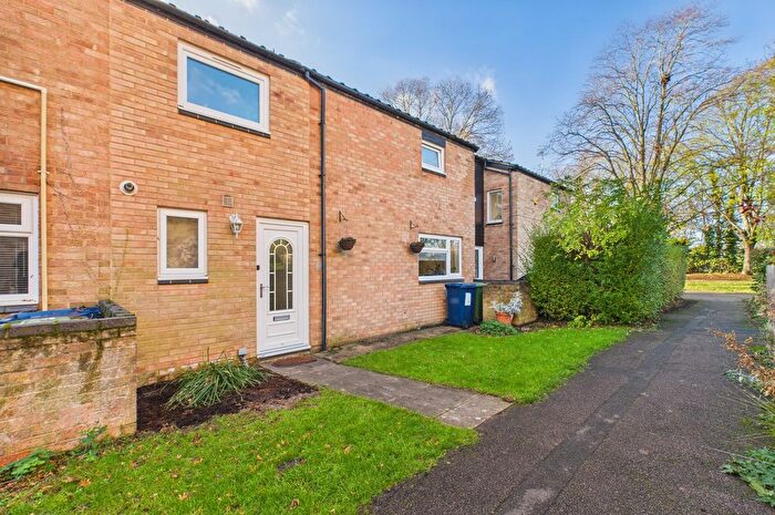 4 Bedroom Terraced House For Sale In Sunmead Walk, Cambridge, CB1