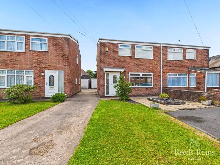 3 Bedroom Semi-Detached House For Sale In Truro Close, Sutton-on-Hull, Hull, East Yorkshire, HU7