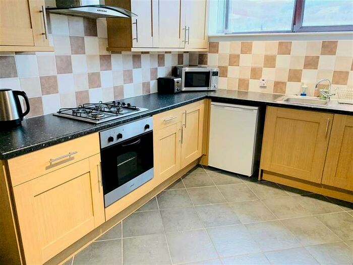 1 Bedroom Flat To Rent In Merthyr Road, Troedyrhiw, Merthyr Tydfil, CF48