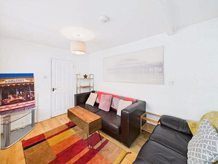 6 Bedroom Terraced House To Rent In Redvers Road, Brighton, BN2