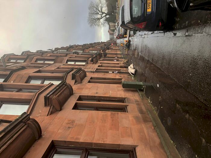 3 Bedroom Flat To Rent In Dumbarton Road, Whiteinch, Glasgow, G14