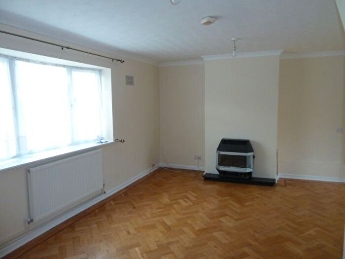 3 Bedroom Terraced House To Rent In Ferrier Road, Stevenage, SG2