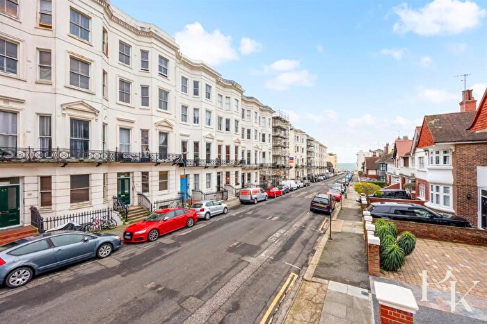 1 Bedroom Flat For Sale In Holland Road, Hove, BN3