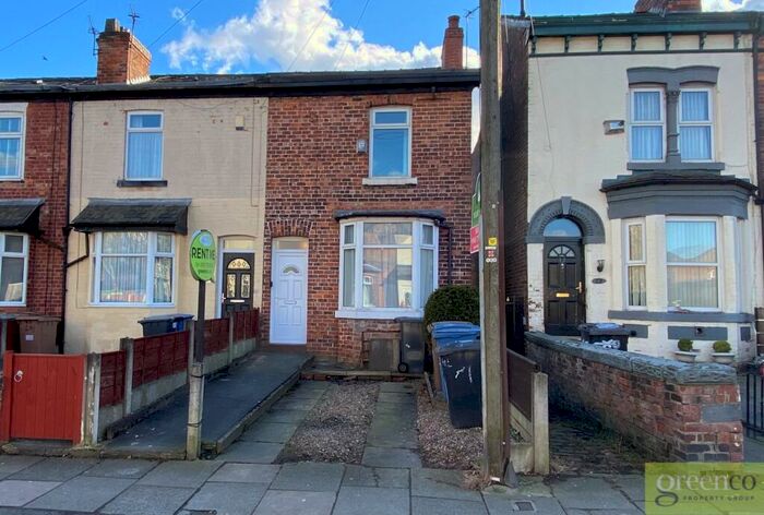 2 Bedroom End Of Terrace House To Rent In Cromwell Road, Eccles, Salford, M30