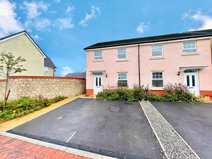 3 Bedroom House To Rent In Cae Ffynnon, Cowbridge, CF71