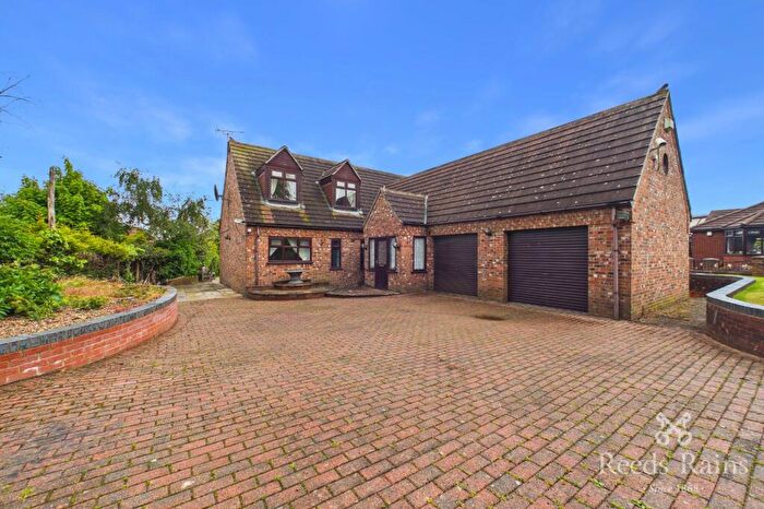 4 Bedroom Detached House For Sale In Upper Wortley Road, Thorpe Hesley, Rotherham, South Yorkshire, S61