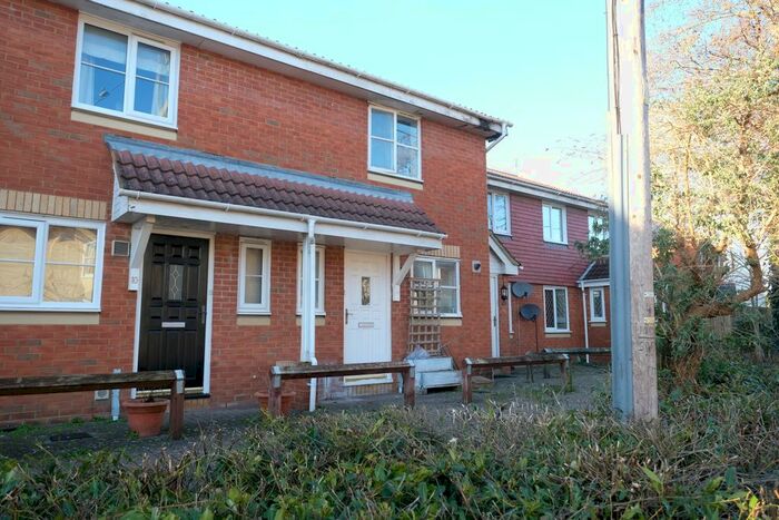2 Bedroom Terraced House To Rent In Baytree Gardens, Marchwood, SO40