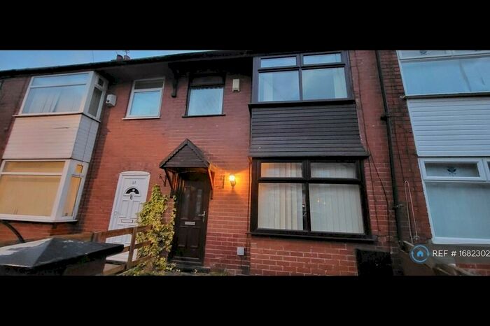 3 Bedroom Terraced House To Rent In Mather Street, Manchester, M35