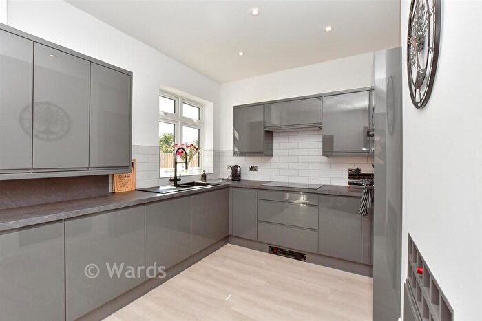 5 Bedroom Detached House For Sale In Church Road, Eastchurch, Sheerness, Kent, ME12