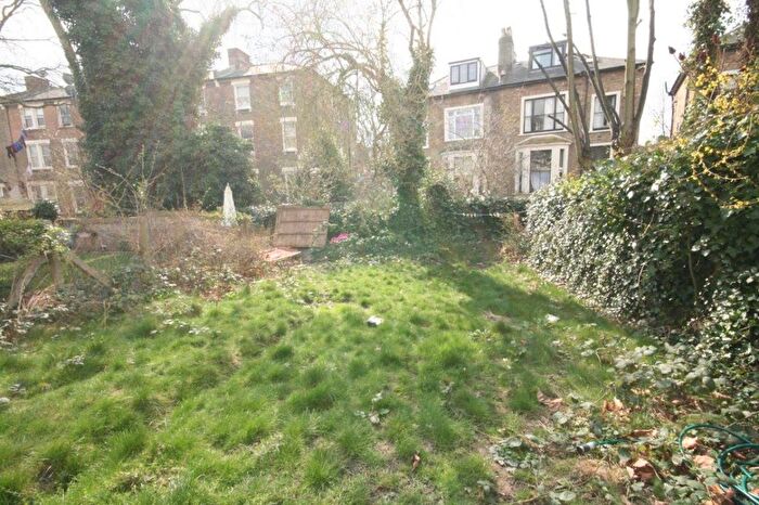 3 Bedroom Flat To Rent In St Johns Grove, Archway, London, N19