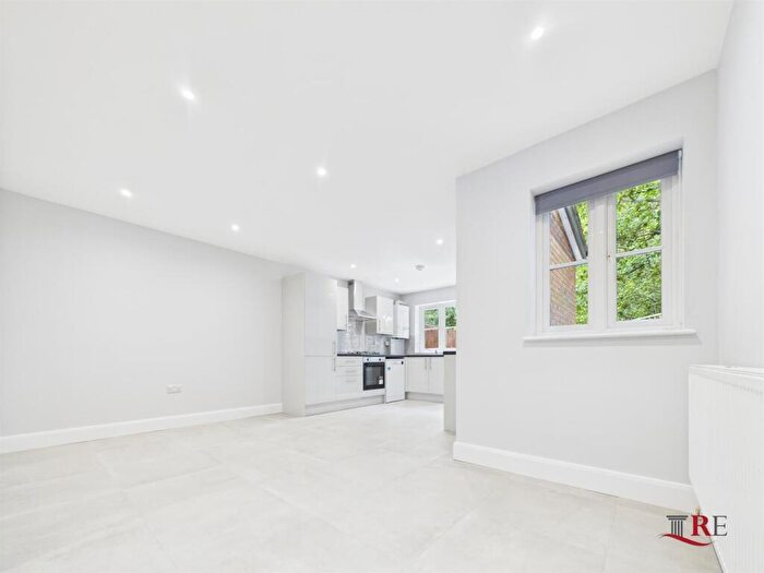 3 Bedroom End Of Terrace House To Rent In Quainton Street, London, NW10