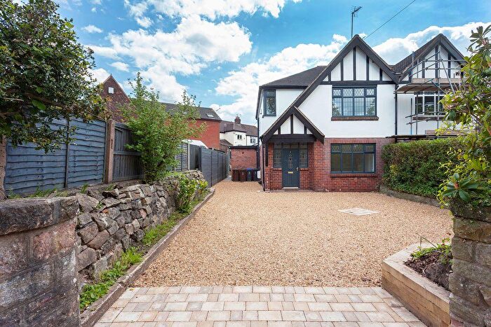 4 Bedroom Semi-Detached House For Sale In Halls Road, Biddulph, ST8