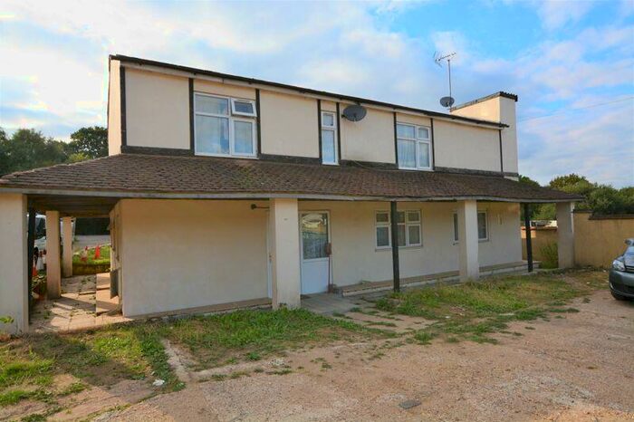 Detached House To Rent In Seven Hills Road, Iver, SL0