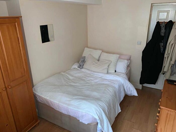 5 Bedroom Flat To Rent In Heaton Road, Withington, M20