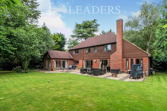 5 Bedroom Detached House To Rent In Littleworth Lane, Esher, Surrey, KT10