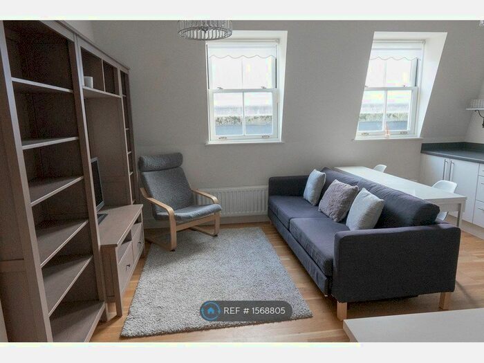 2 Bedroom Flat To Rent In New Marchants Passage, Bath, BA1