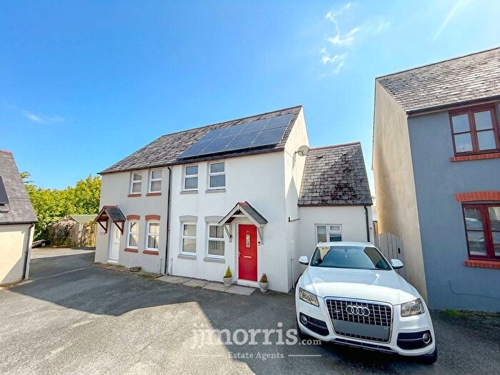 4 Bedroom Semi-Detached House For Sale In Heol Ty Newydd, Cilgerran, SA43