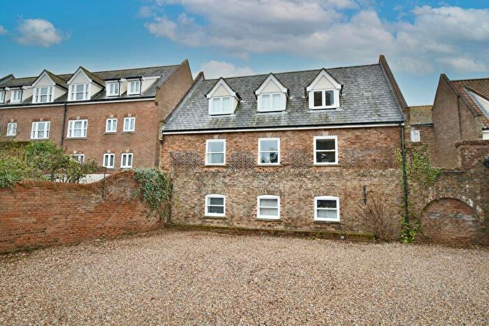 2 Bedroom Retirement Property For Sale In South Quay, King's Lynn, PE30