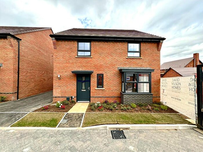 4 Bedroom Detached House To Rent In Conference Road, Swindon, Wiltshire, SN1