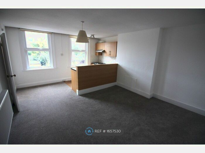 1 Bedroom Flat To Rent In Bromley Road, London, SE6