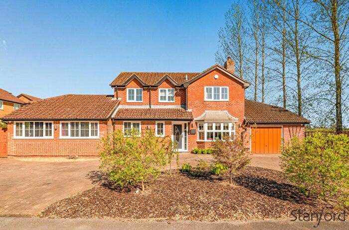 4 Bedroom Detached House For Sale In Templecombe Road, Bishopstoke, Eastleigh, SO50