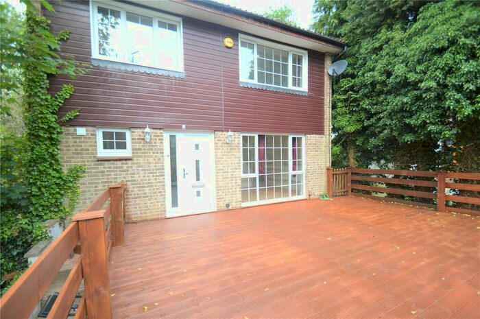 4 Bedroom Detached House To Rent In Old Lodge Lane, Purley, CR8