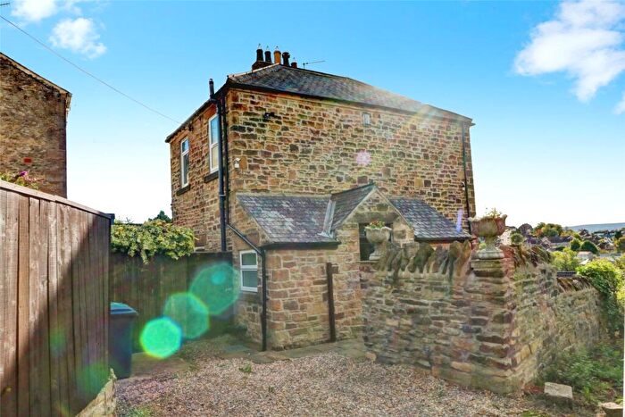2 Bedroom Detached House For Sale In Benfieldside Road, Consett, County Durham, DH8