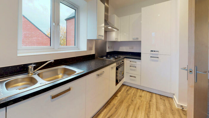2 Bedroom Flat To Rent In Ashburnham Avenue, Lenton, Nottingham, NG7