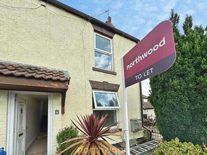 2 Bedroom Semi-Detached House To Rent In South Parade, Thorne, Doncaster, DN8