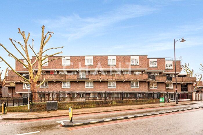4 Bedroom Maisonette For Sale In Mayford, Oakley Square, Camden, London, NW1