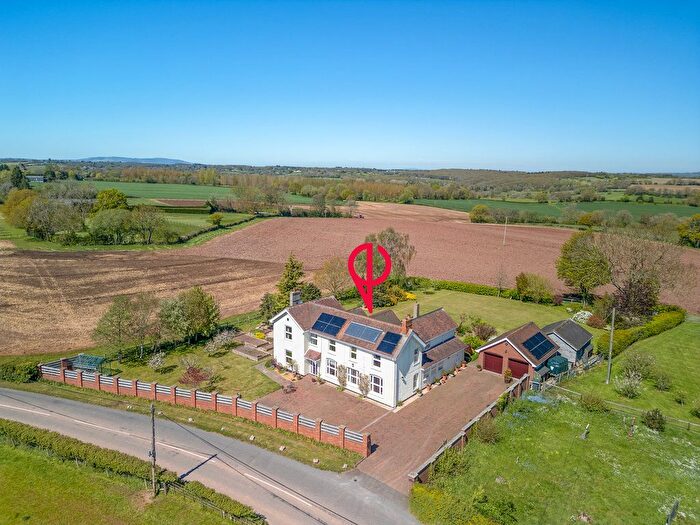 5 Bedroom Country House For Sale In Heightington, Bewdley, DY12