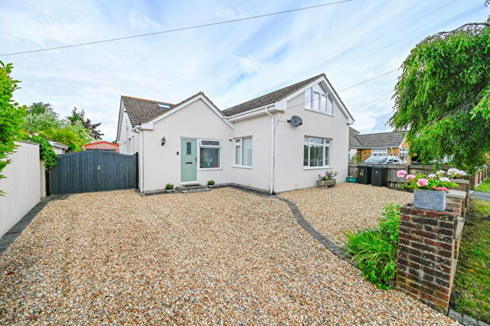 4 Bedroom House For Sale In Highfield Road, Corfe Mullen, Wimborne, BH21