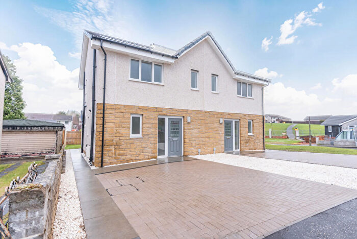 2 Bedroom Semi-Detached House For Sale In St Leonards Walk, Carnbroe, Coatbridge, ML5