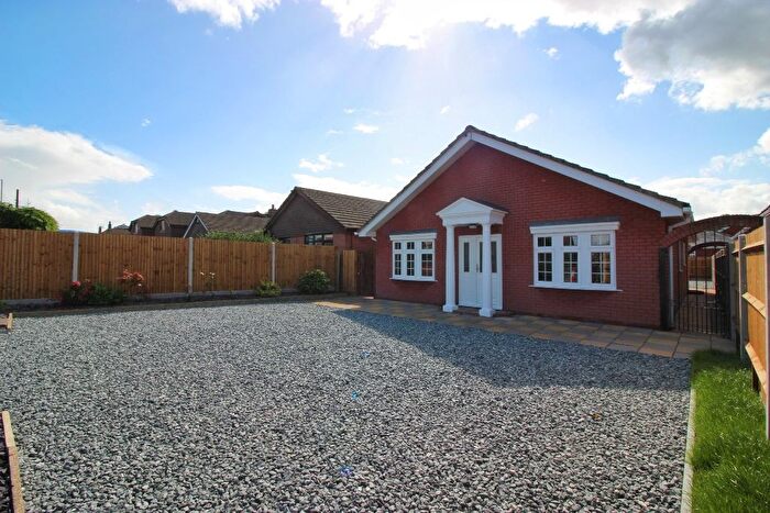 3 Bedroom Detached Bungalow For Sale In London Road, West Kingsdown, TN15