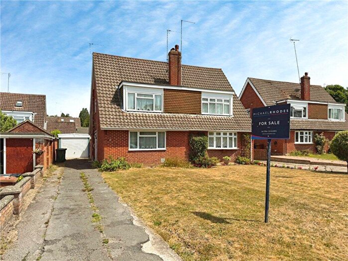 3 Bedroom Semi-Detached House For Sale In Hollywood Close, North Baddesley, Southampton, Hampshire, SO52